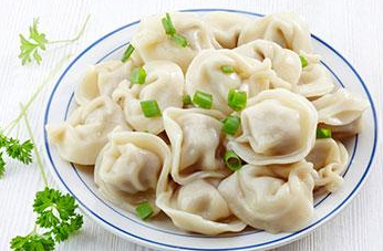 怎么煮餃子才能讓餡熟透，又不會(huì)煮破皮？